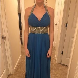 Blue halter prom/pageant dress